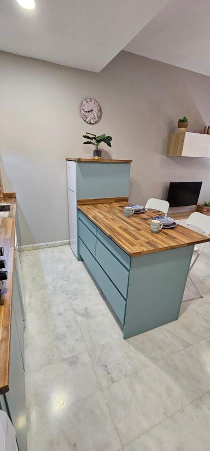 Apto Lux Sevilla Luaran gambar