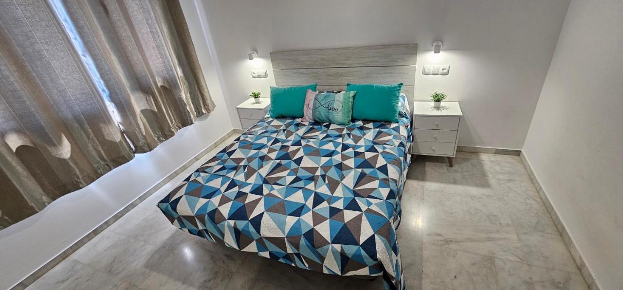 Apto Lux Sevilla Luaran gambar