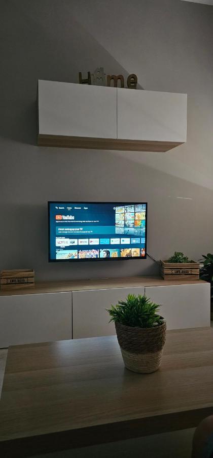 Apto Lux Sevilla Luaran gambar